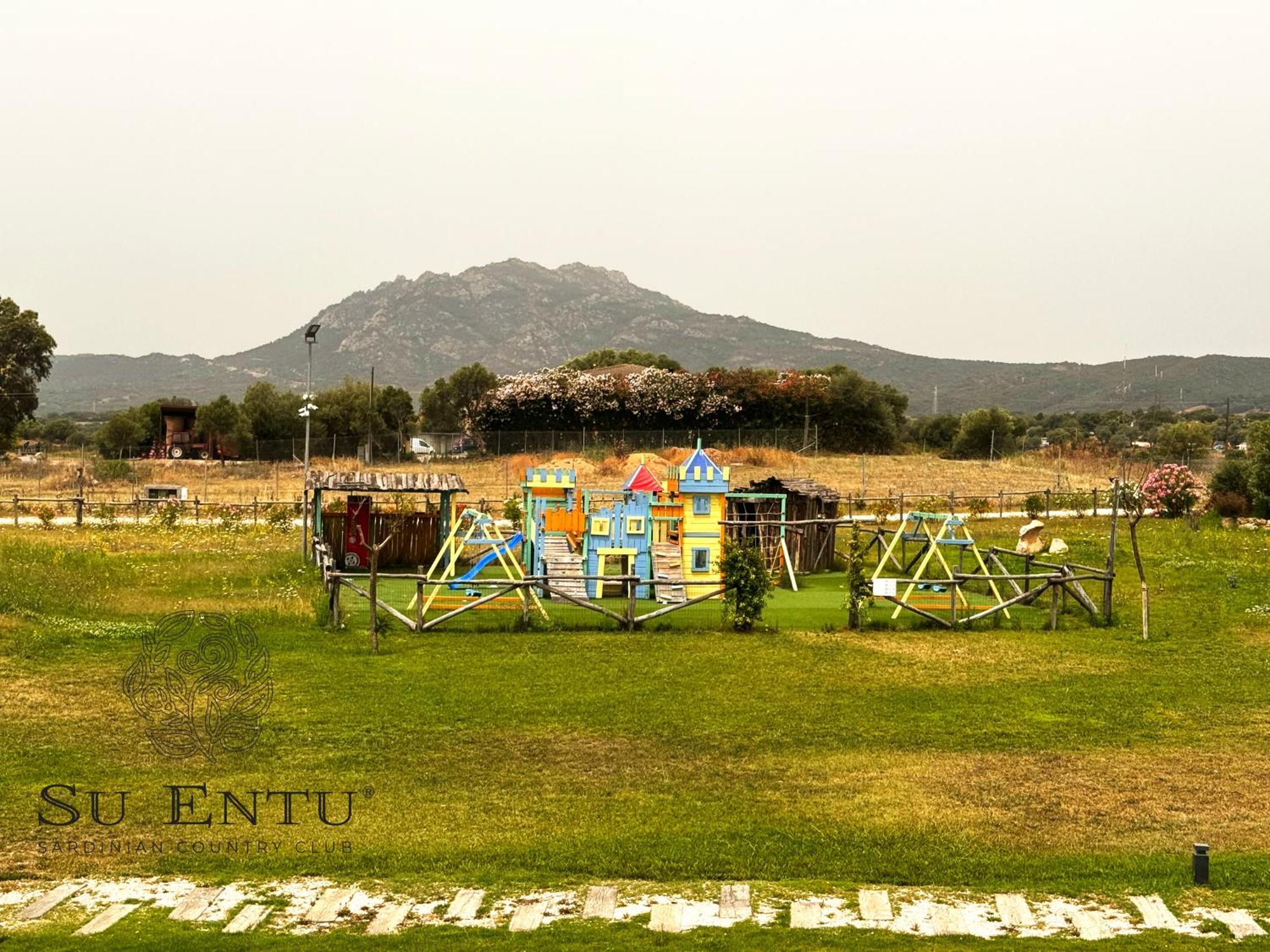 Su Entu Sardinian Country Club Hotel Olbia Kültér fotó